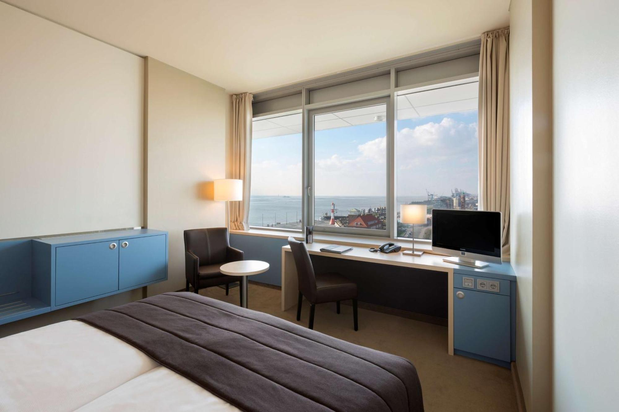 Atlantic Hotel Sail City Бремерхафен Экстерьер фото