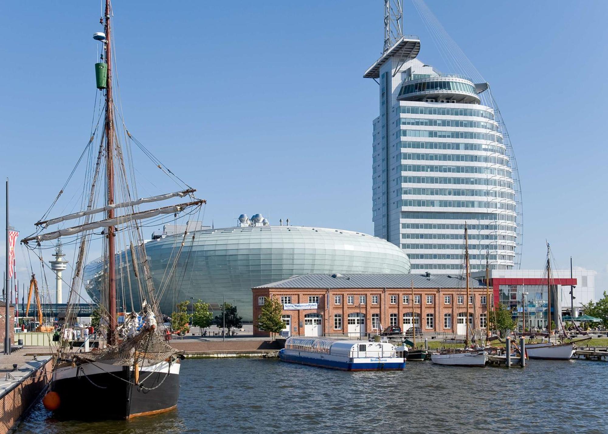 Atlantic Hotel Sail City Бремерхафен Экстерьер фото