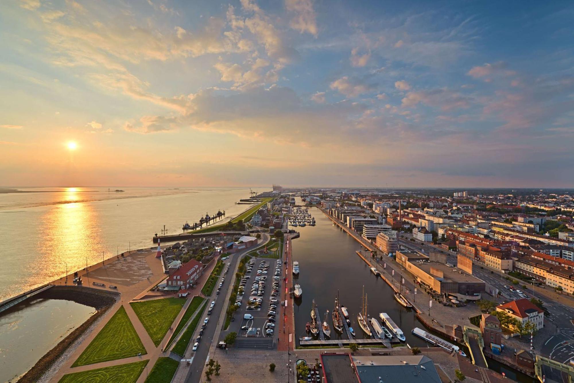Atlantic Hotel Sail City Бремерхафен Экстерьер фото