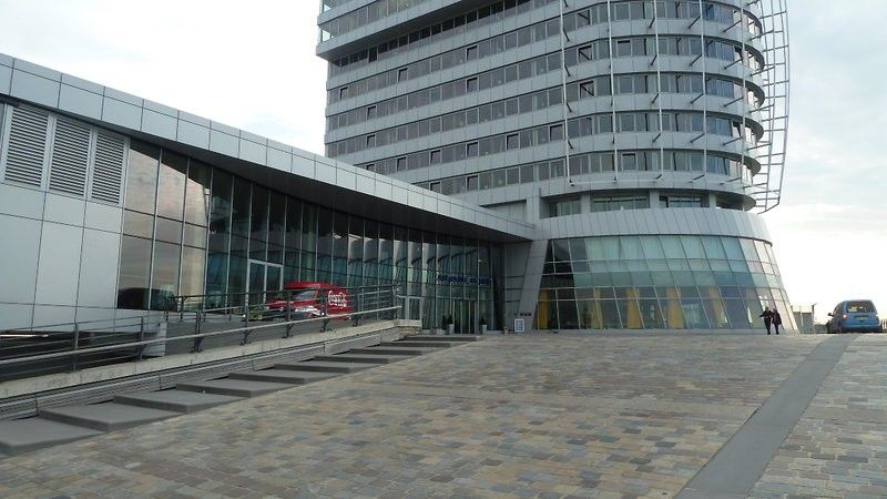Atlantic Hotel Sail City Бремерхафен Экстерьер фото