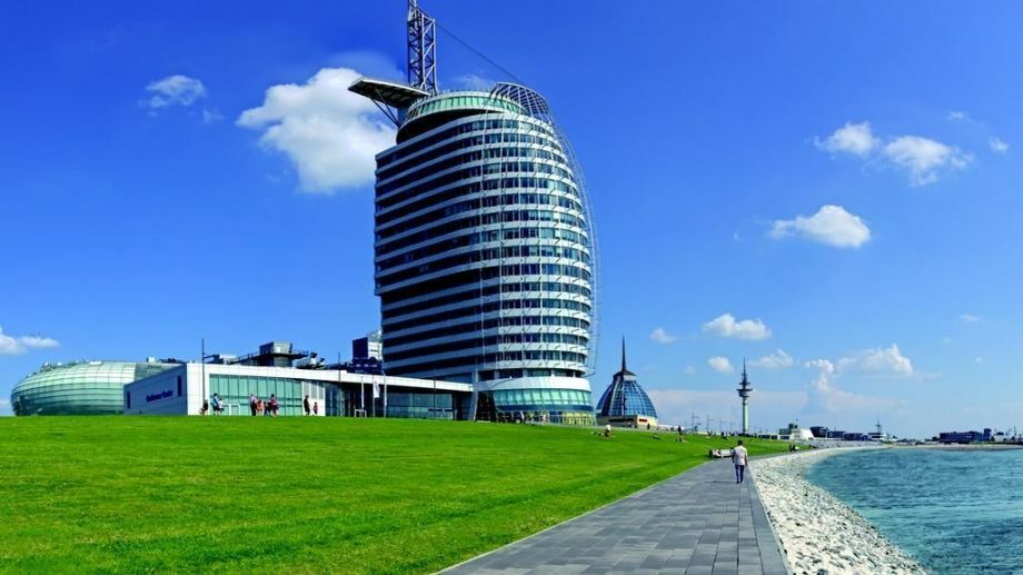 Atlantic Hotel Sail City Бремерхафен Экстерьер фото