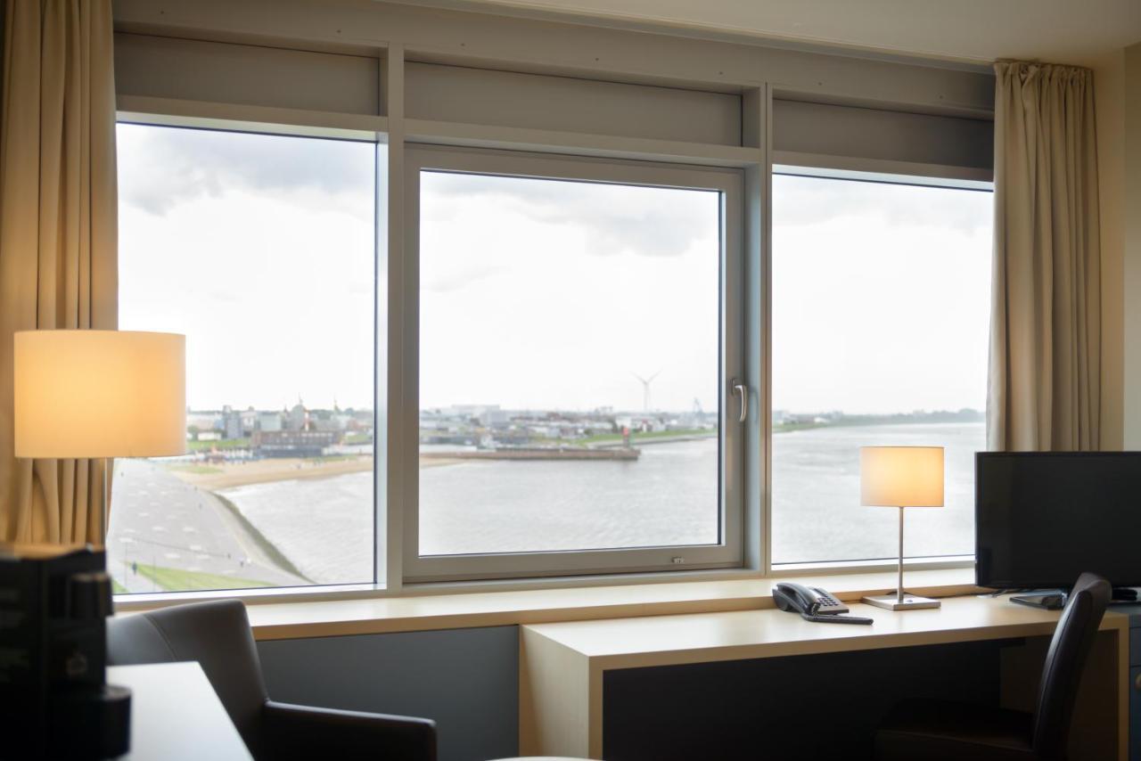 Atlantic Hotel Sail City Бремерхафен Экстерьер фото